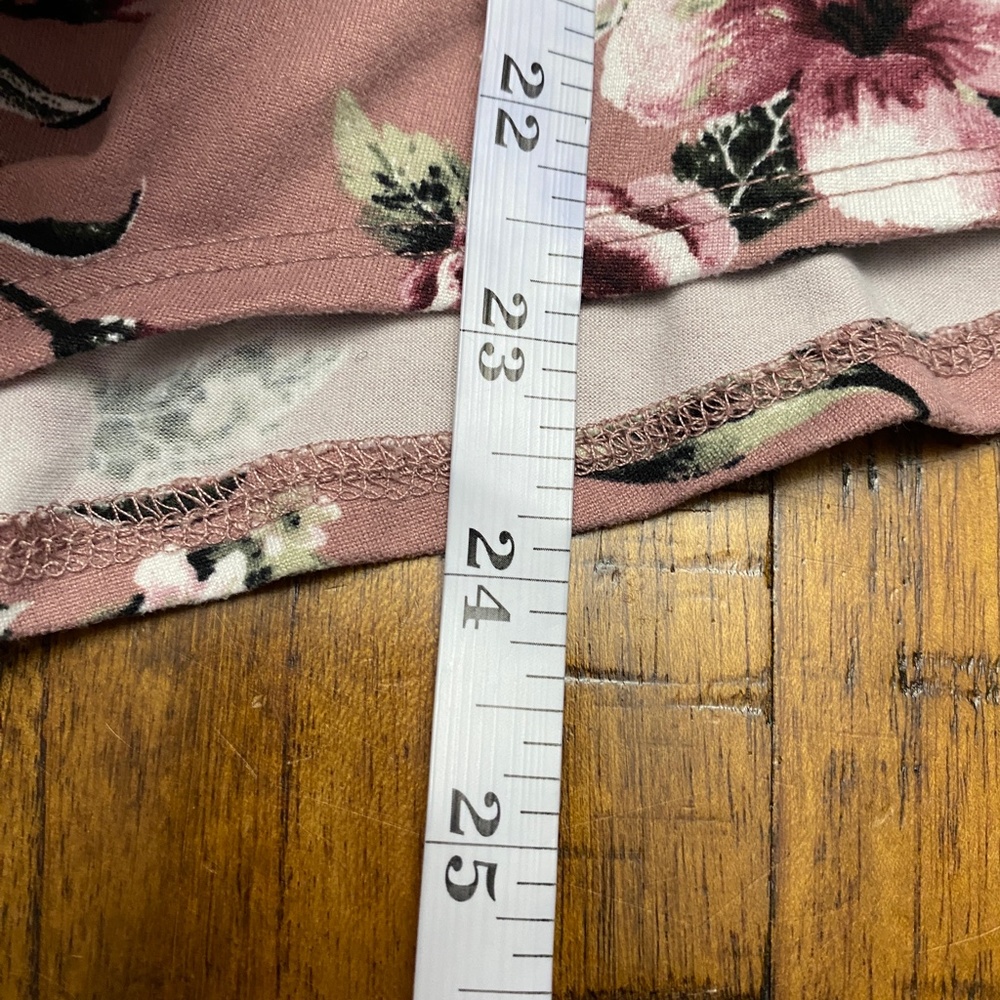 iZ Byer Pink Floral Blouse Shirt - Picture 12 of 12